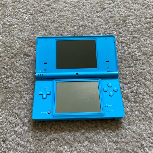 Blue Nintendo DSI (case included) - Picture 4 of 7